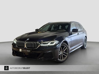 BMW 5-serie Touring 530e M-Sport | Trekhaak | 360 | ACC | Dealer onderhouden | Elektrische achterklep | Stoelverwraming | LED