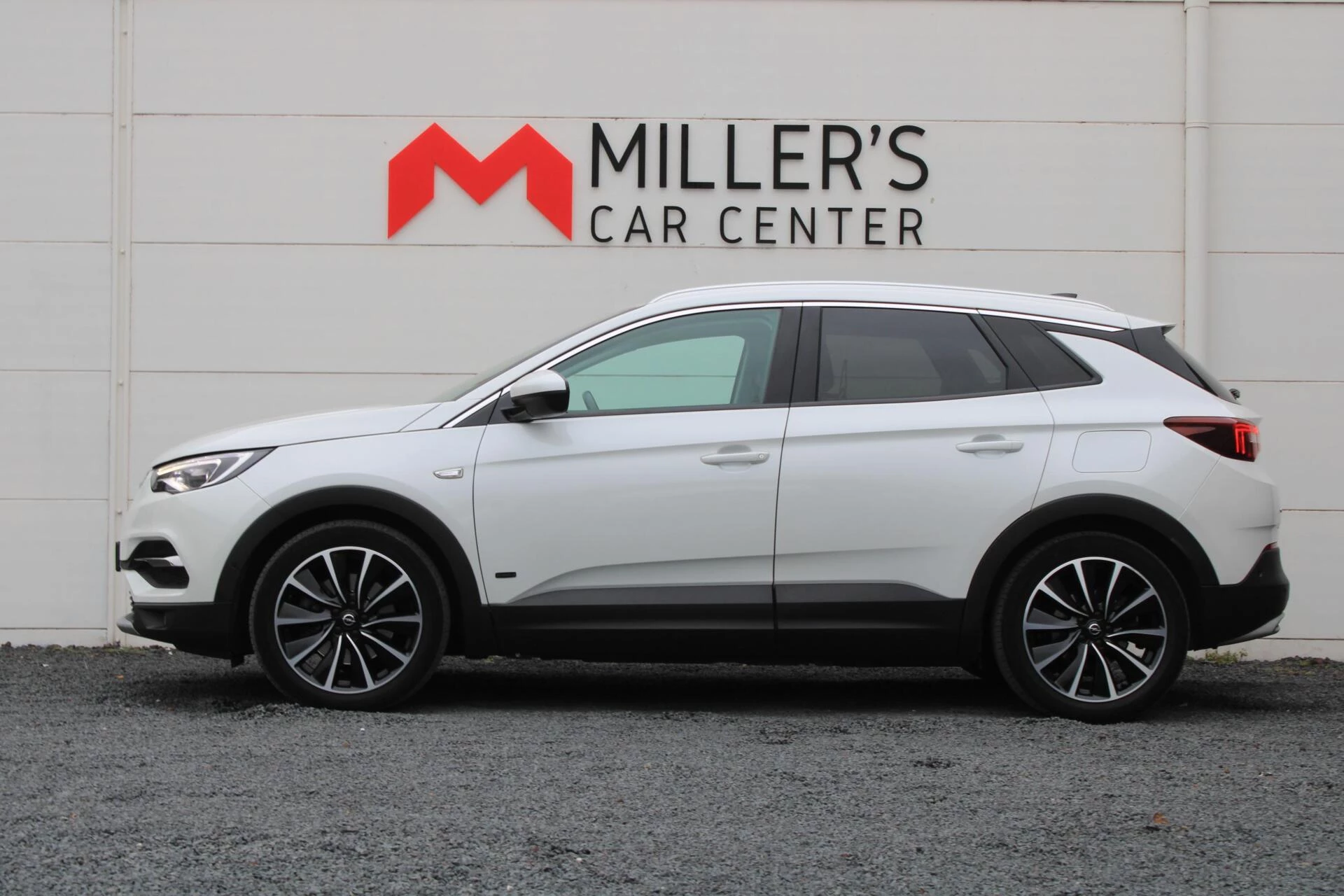 Hoofdafbeelding Opel Grandland X