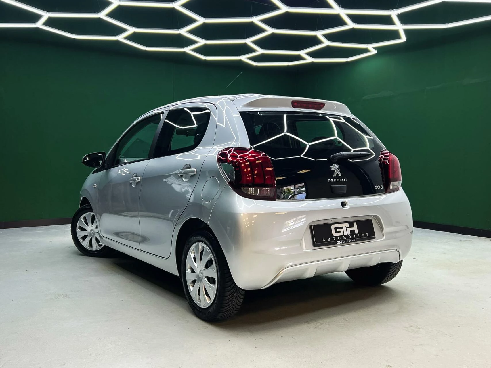 Hoofdafbeelding Peugeot 108