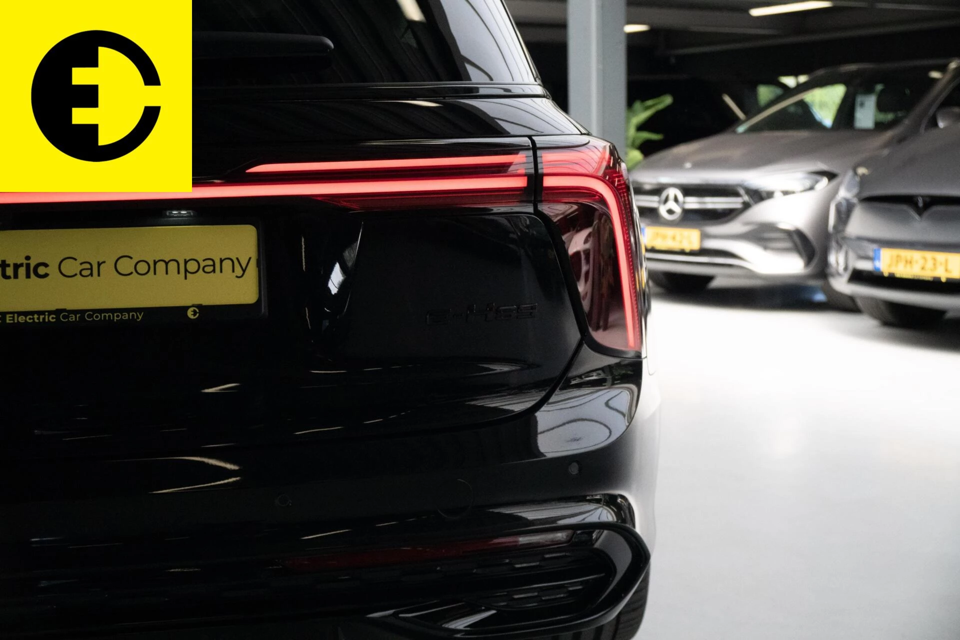 Hoofdafbeelding Hongqi E-HS9