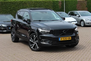 Volvo XC40 1.5 T5 Twin Engine Inscription R-Design / Full option! / Trekhaak / Panoramadak / 360Camera / Leder / Harman Kardon / 20'' / CarPlay / Stuur+Stoelverwarming / Bliss / Dodehoek / Cruise Control