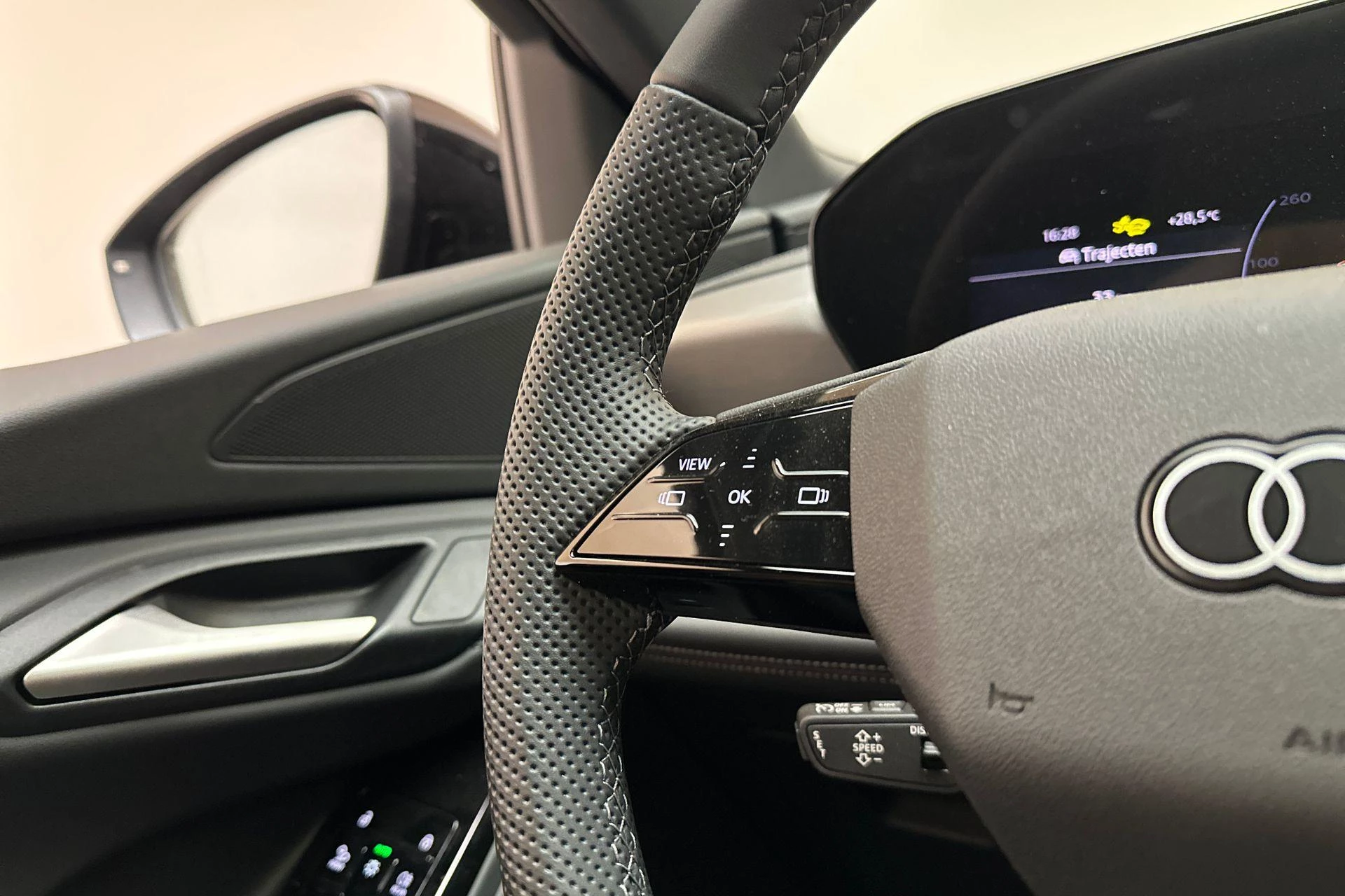 Hoofdafbeelding Audi Q6 e-tron