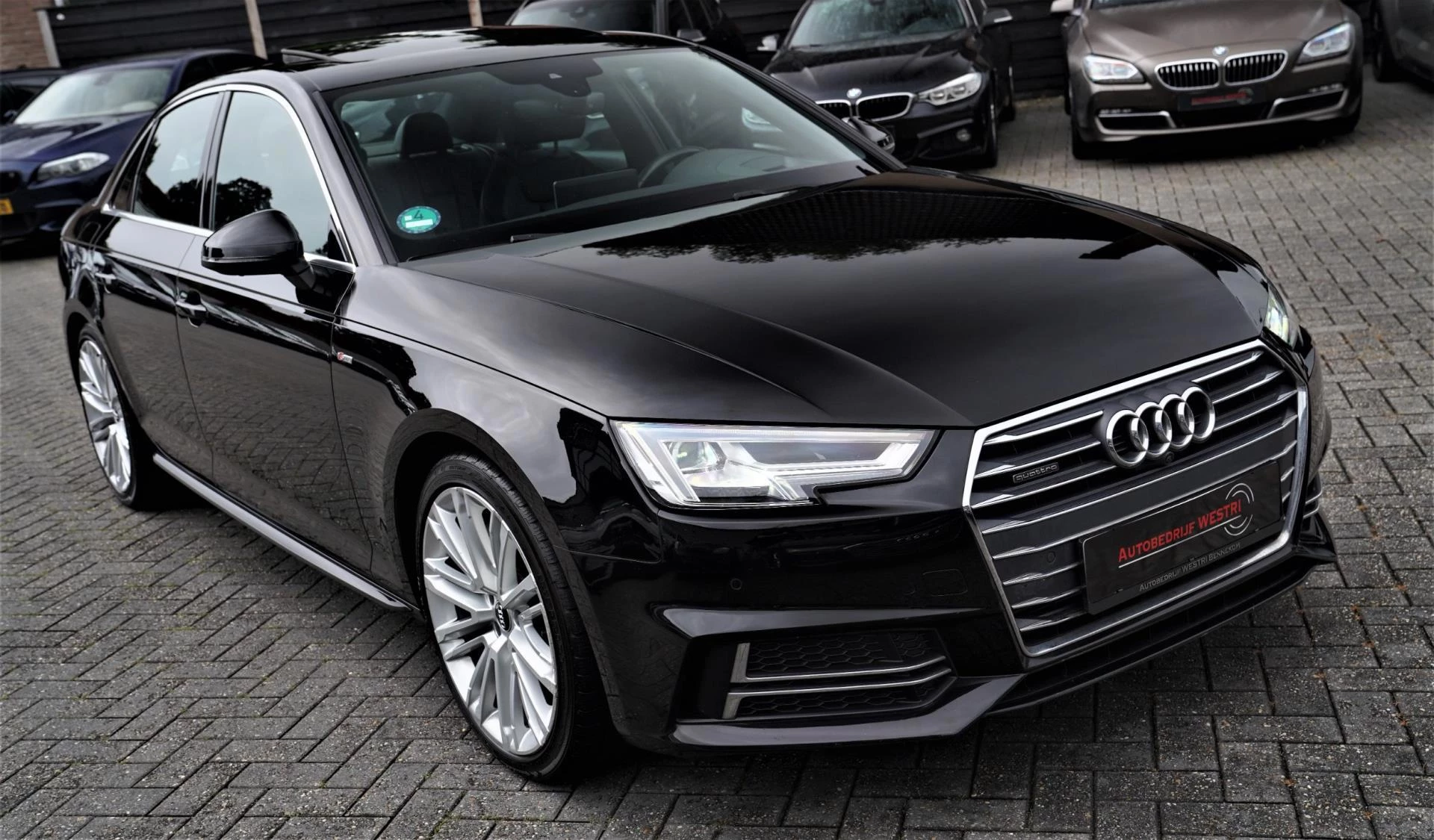 Hoofdafbeelding Audi A4