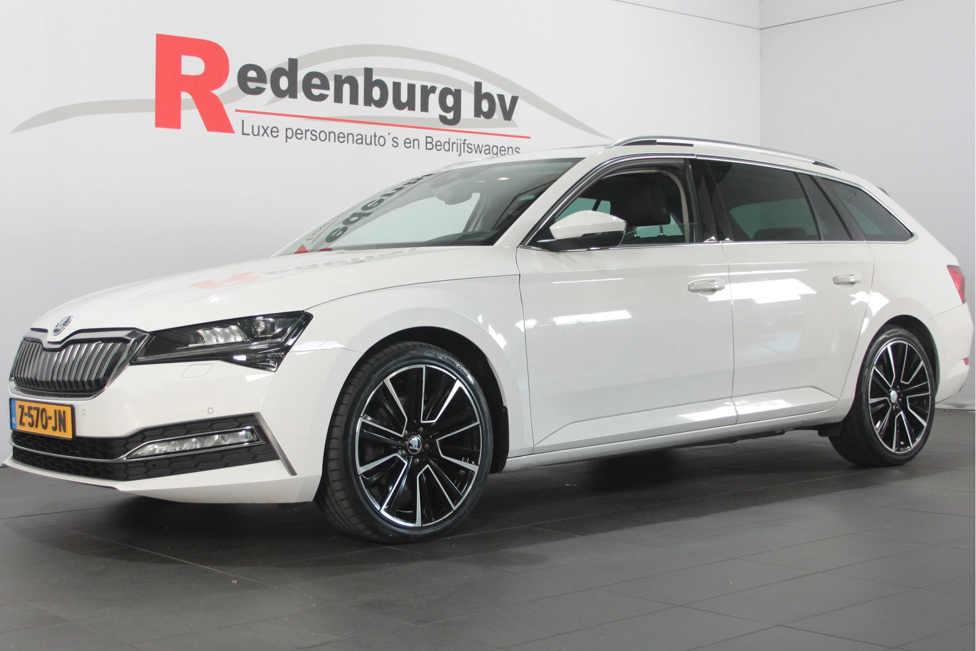 Hoofdafbeelding Škoda Superb