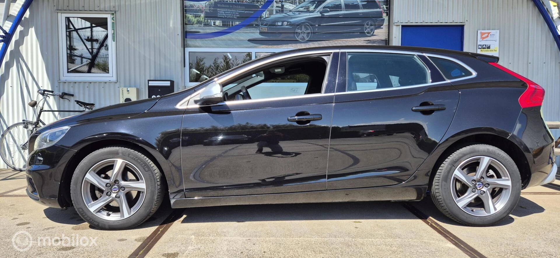 Hoofdafbeelding Volvo V40