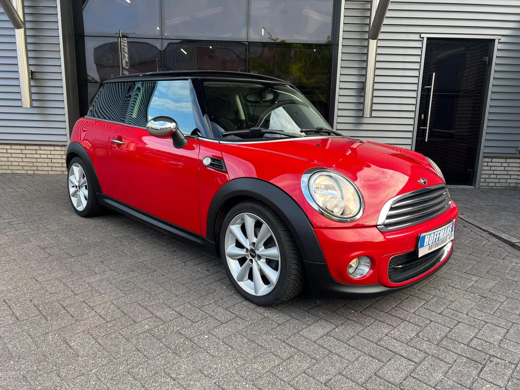 Hoofdafbeelding MINI One