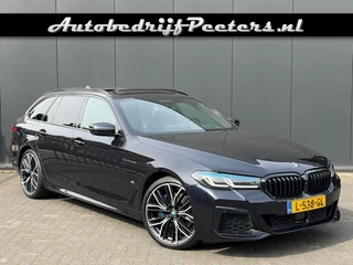 BMW 5 Serie Touring 530i M Sport 1e eig. Pano HUD Laserlicht ACC H/K Camera Trekhaak