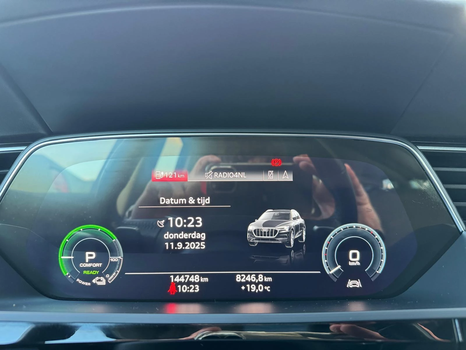 Hoofdafbeelding Audi e-tron