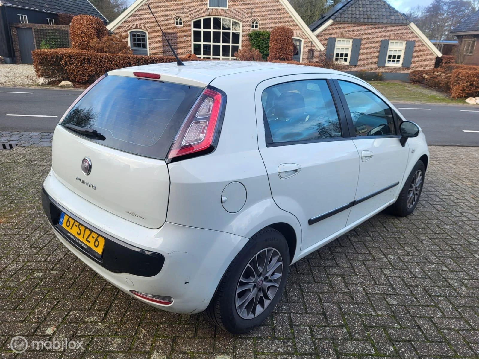 Hoofdafbeelding Fiat Punto