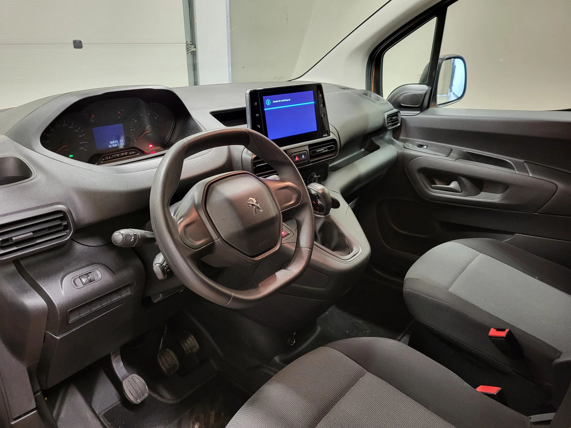 Hoofdafbeelding Peugeot Partner