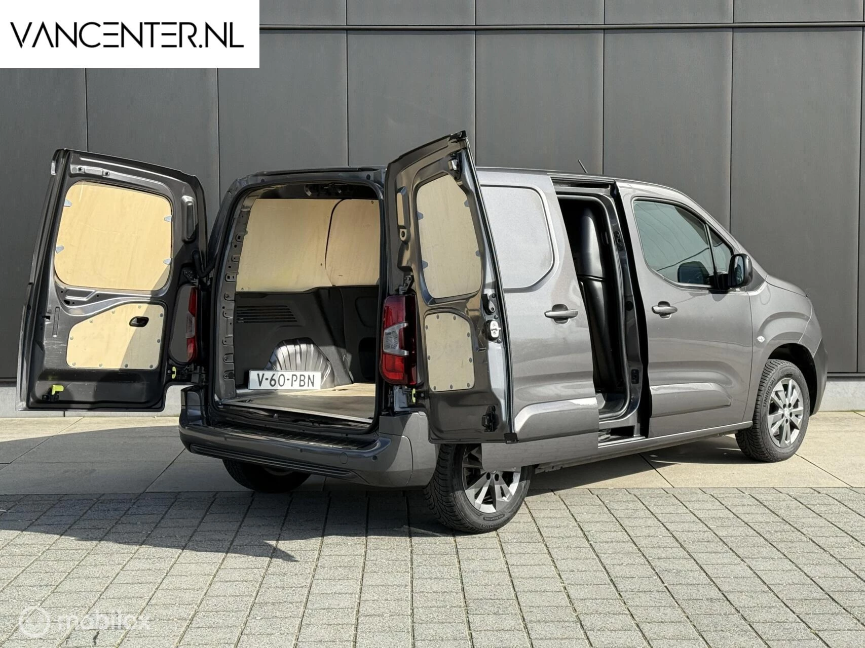 Hoofdafbeelding Peugeot Partner