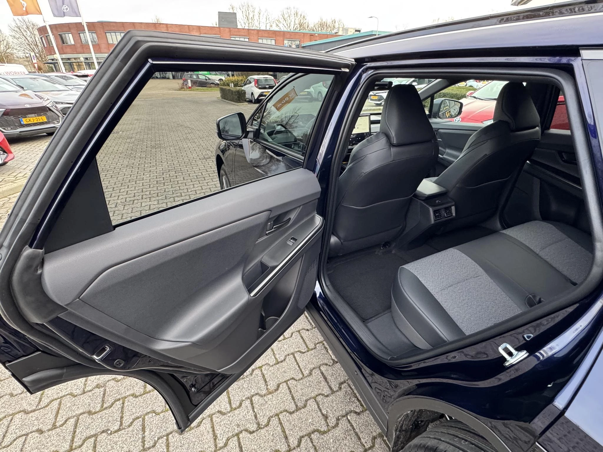 Hoofdafbeelding Toyota bZ4X