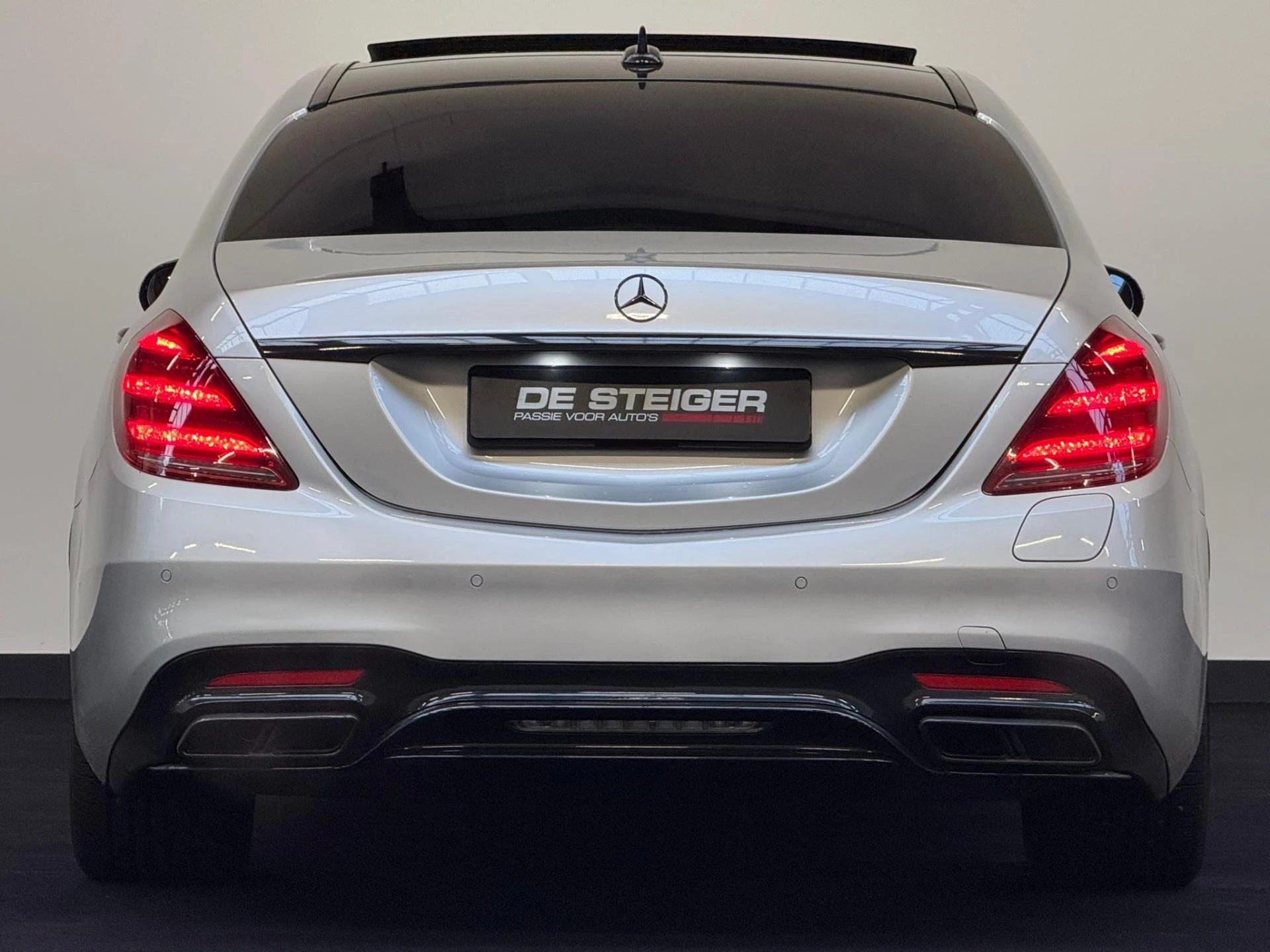 Hoofdafbeelding Mercedes-Benz S-Klasse