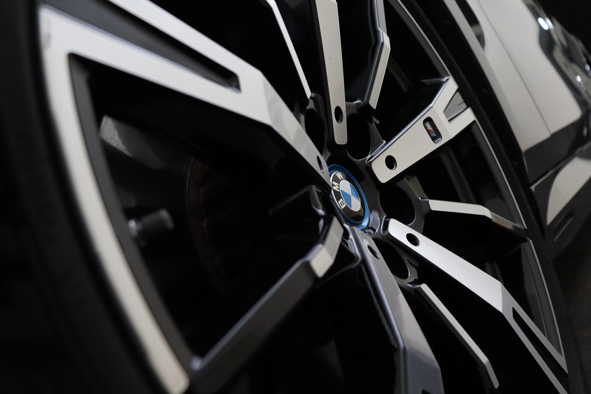 Hoofdafbeelding BMW i5