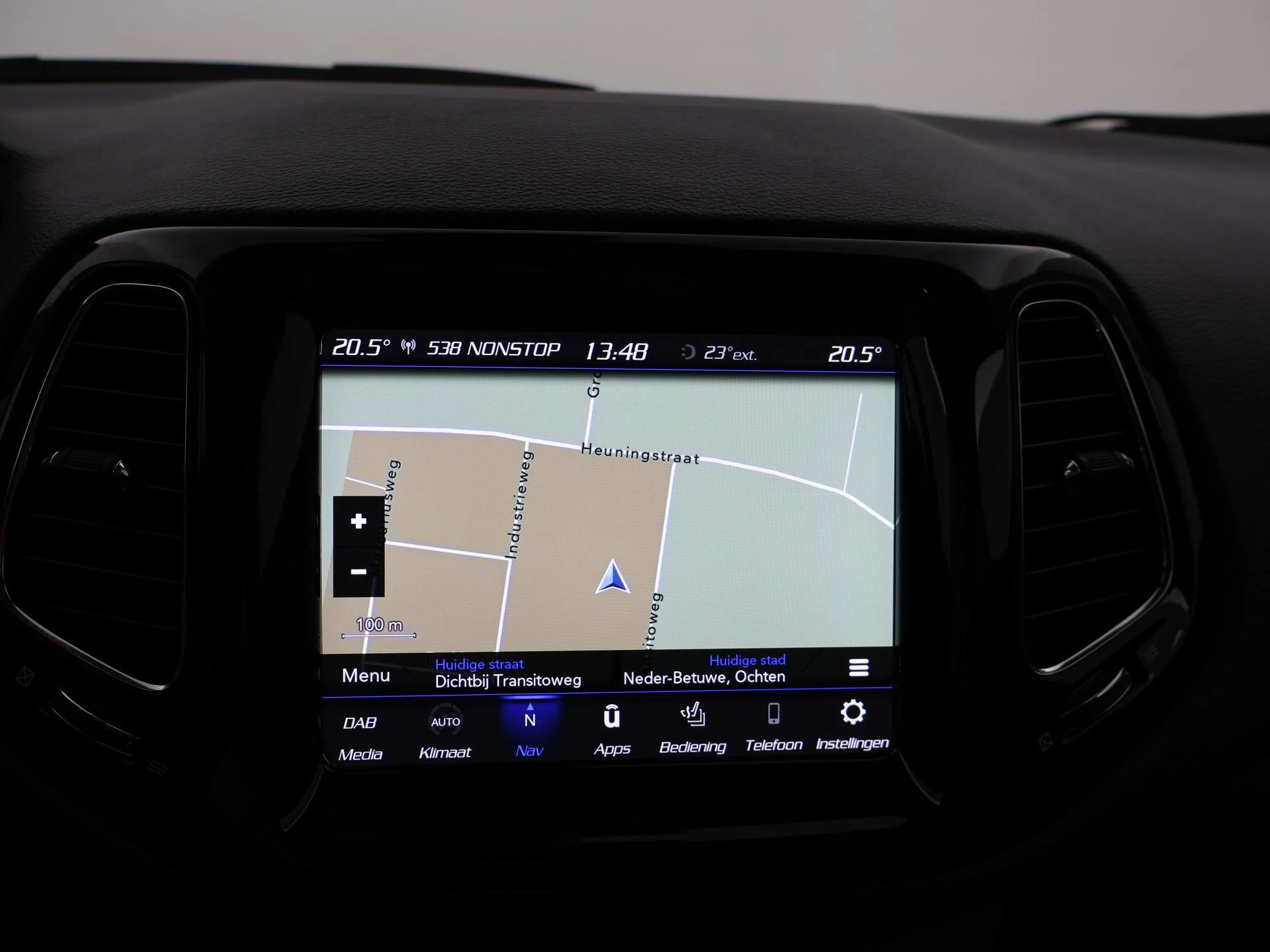 Hoofdafbeelding Jeep Compass