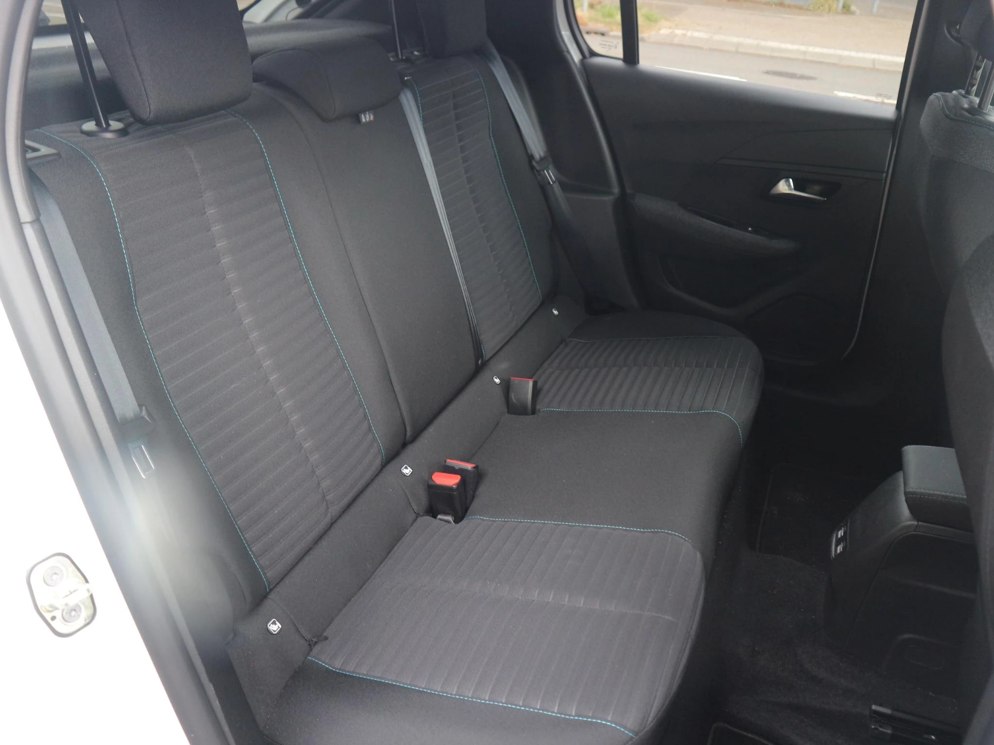 Hoofdafbeelding Peugeot e-208