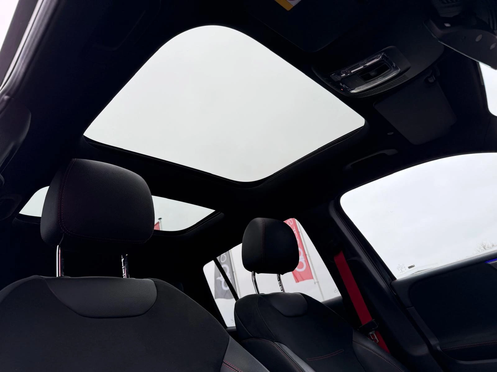 Hoofdafbeelding Mercedes-Benz GLB