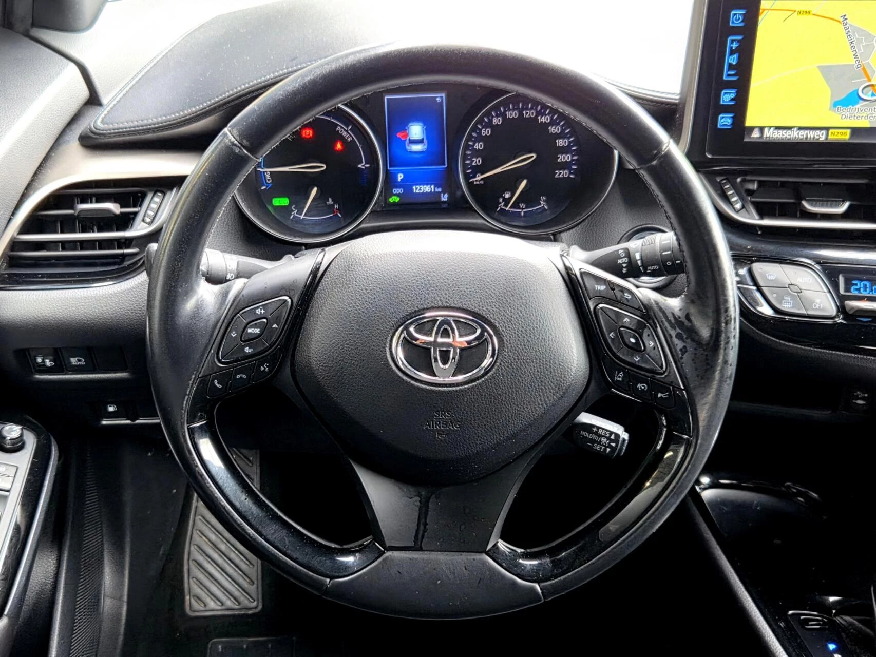 Hoofdafbeelding Toyota C-HR