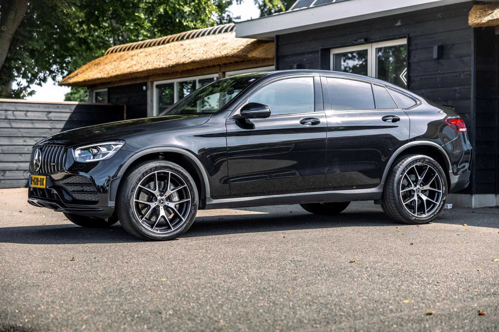 Hoofdafbeelding Mercedes-Benz GLC