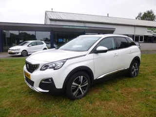 Hoofdafbeelding Peugeot 3008 Peugeot 3008 1.2 PURETECH ALLURE