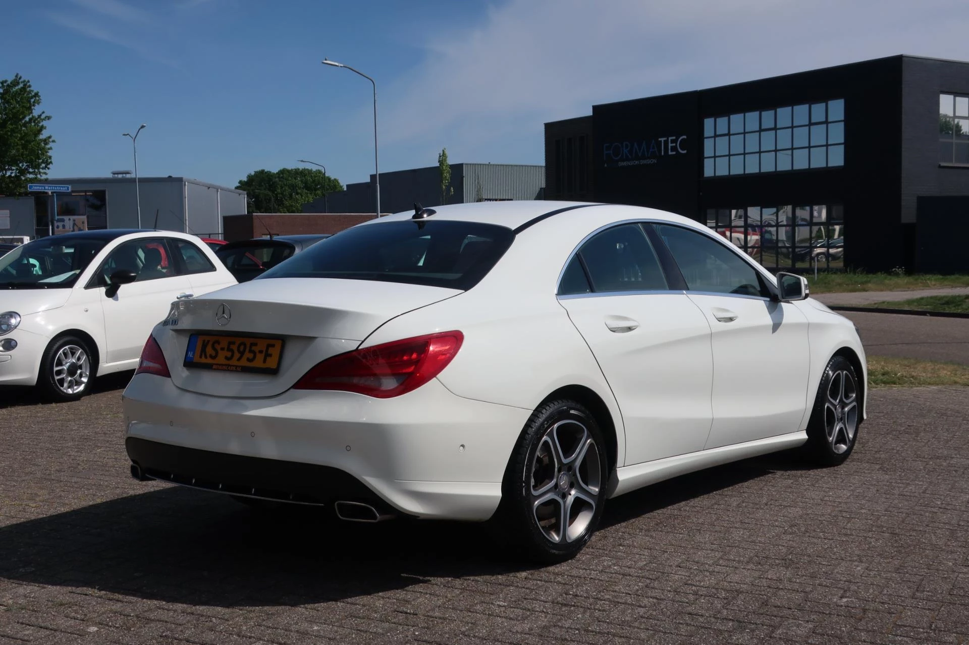 Hoofdafbeelding Mercedes-Benz CLA