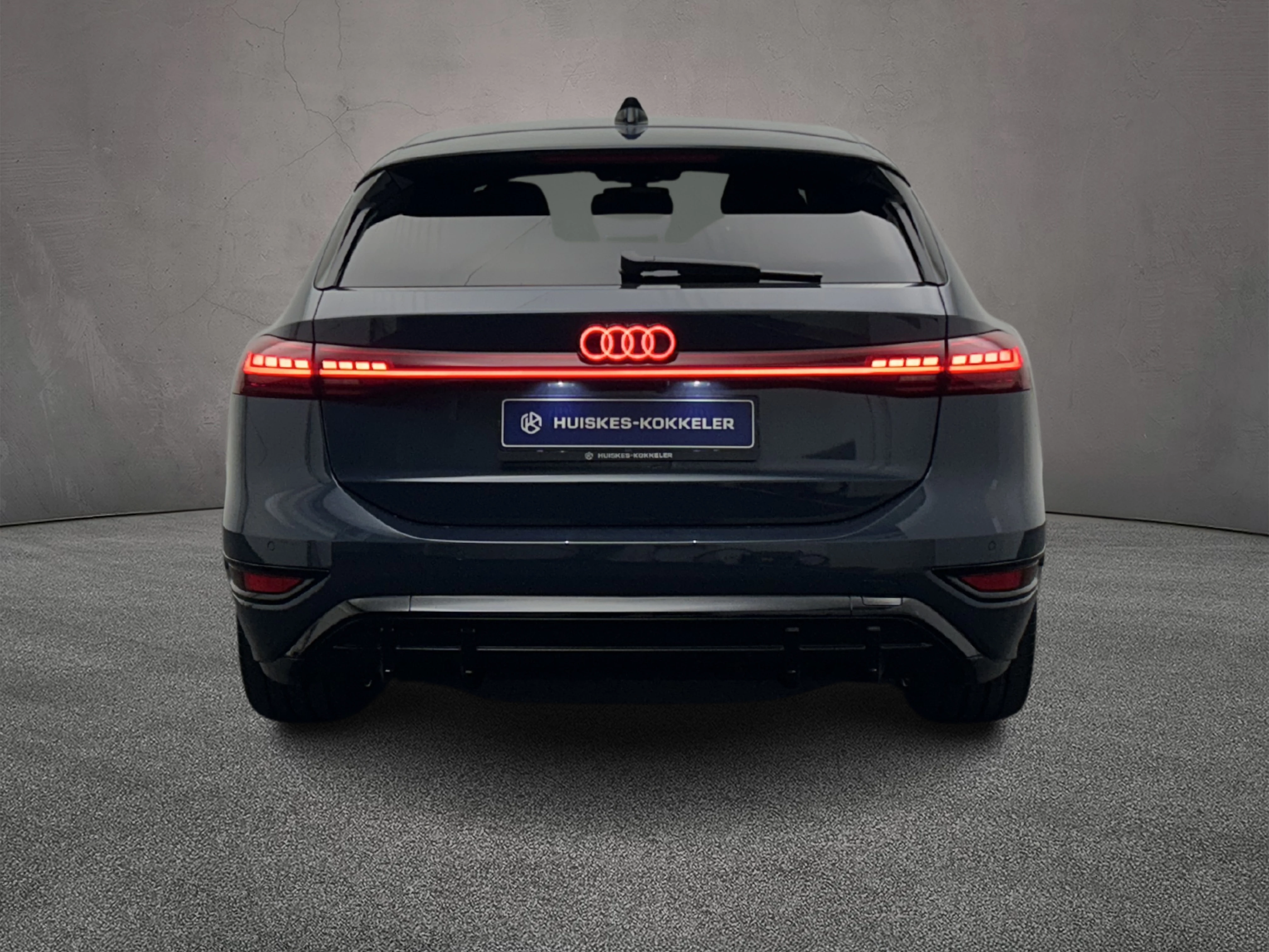 Hoofdafbeelding Audi A6 Avant e-tron