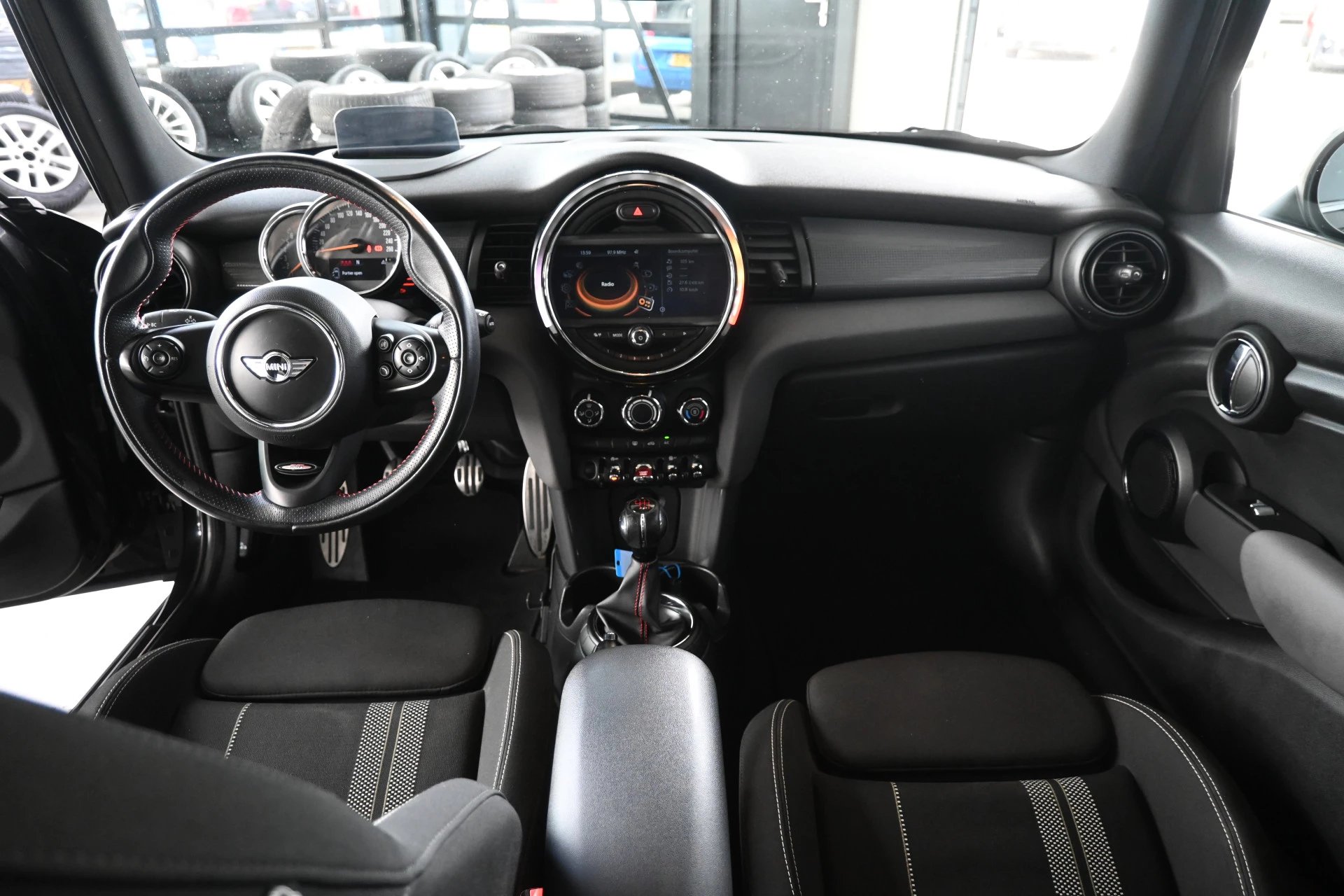 Hoofdafbeelding MINI Cooper