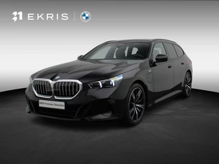 BMW 5 Serie Touring 530e xDrive M Sportpakket | Panoramadak | Harman-Kardon | Driving Assist. Prof. | Stoelventilatie