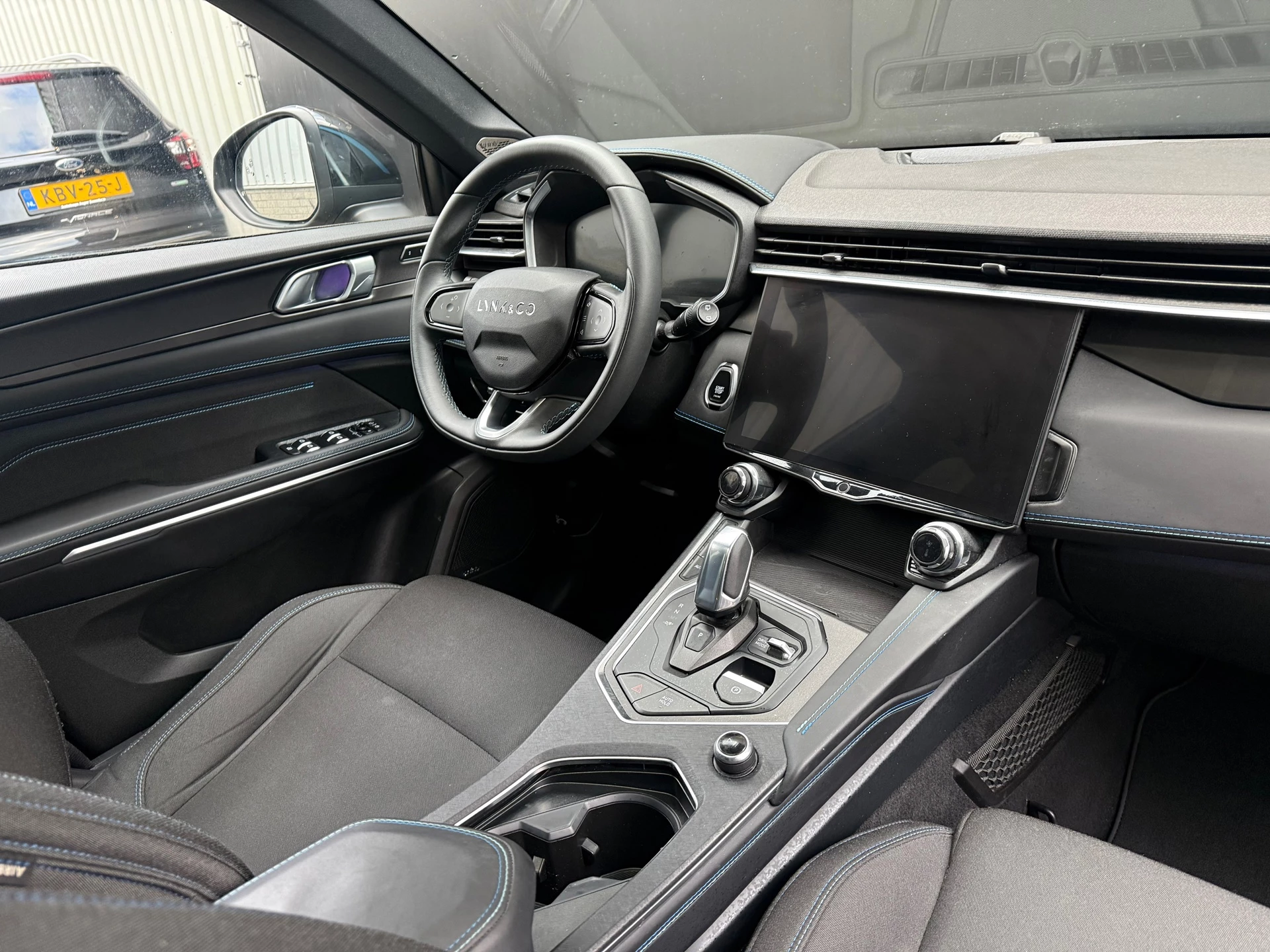 Hoofdafbeelding Lynk & Co 01