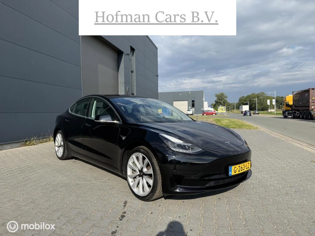 Hoofdafbeelding Tesla Model 3