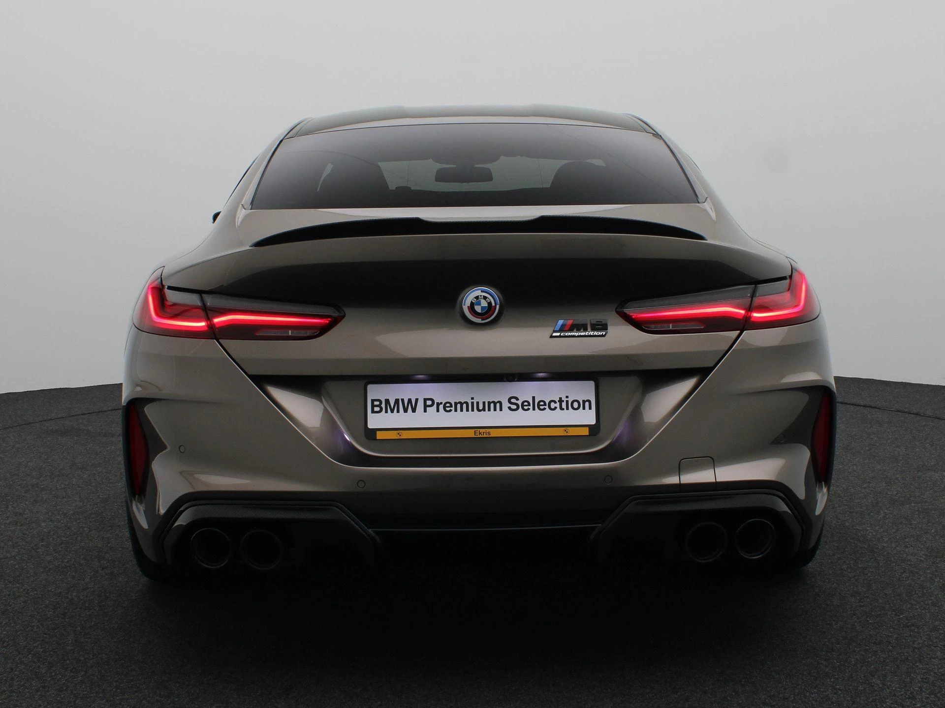 Hoofdafbeelding BMW M8
