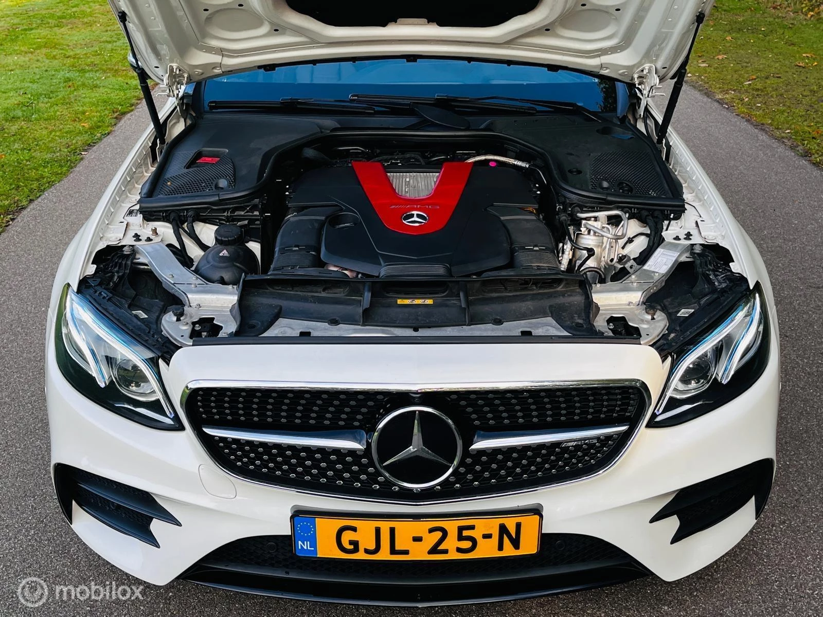 Hoofdafbeelding Mercedes-Benz E-Klasse