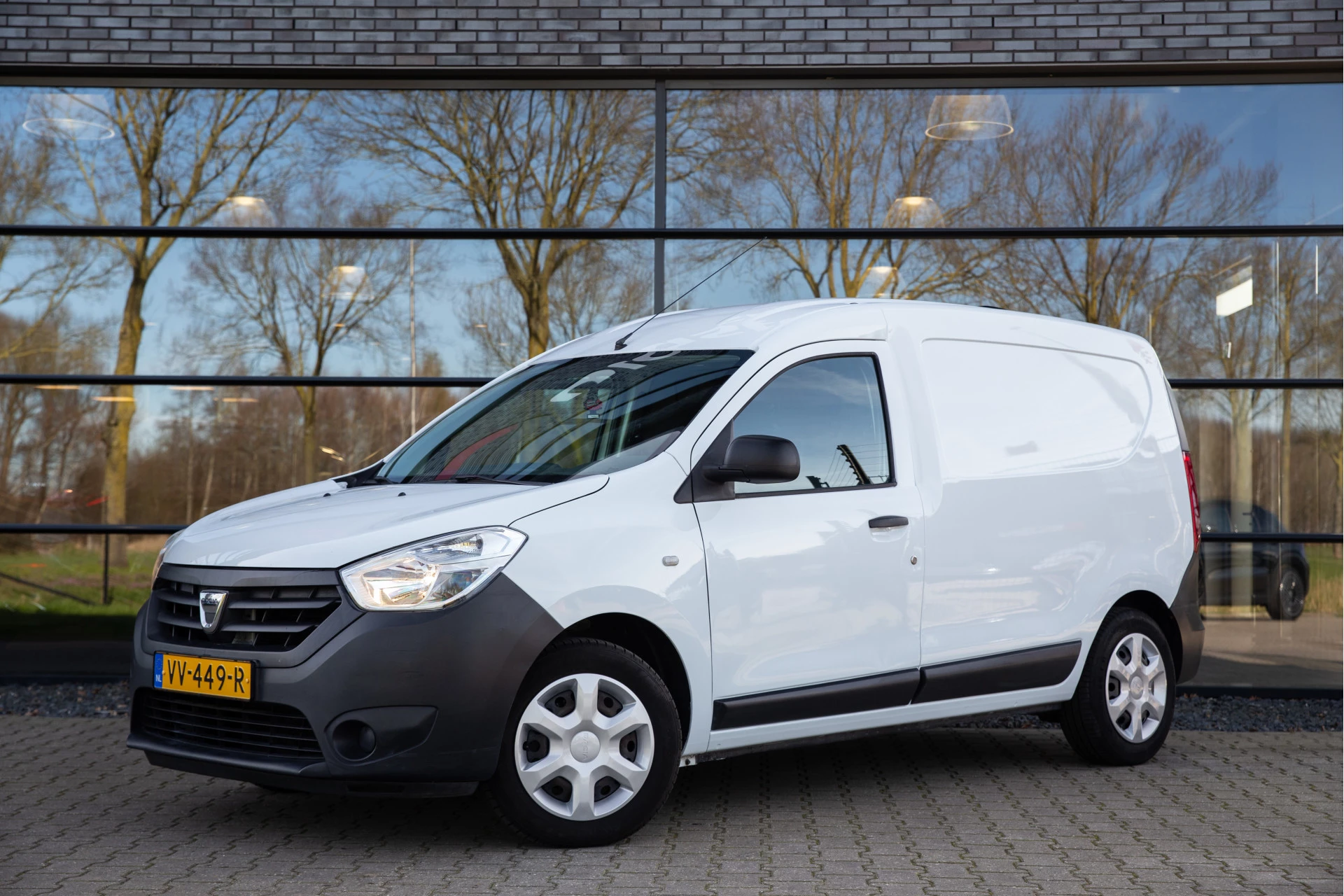 Hoofdafbeelding Dacia Dokker