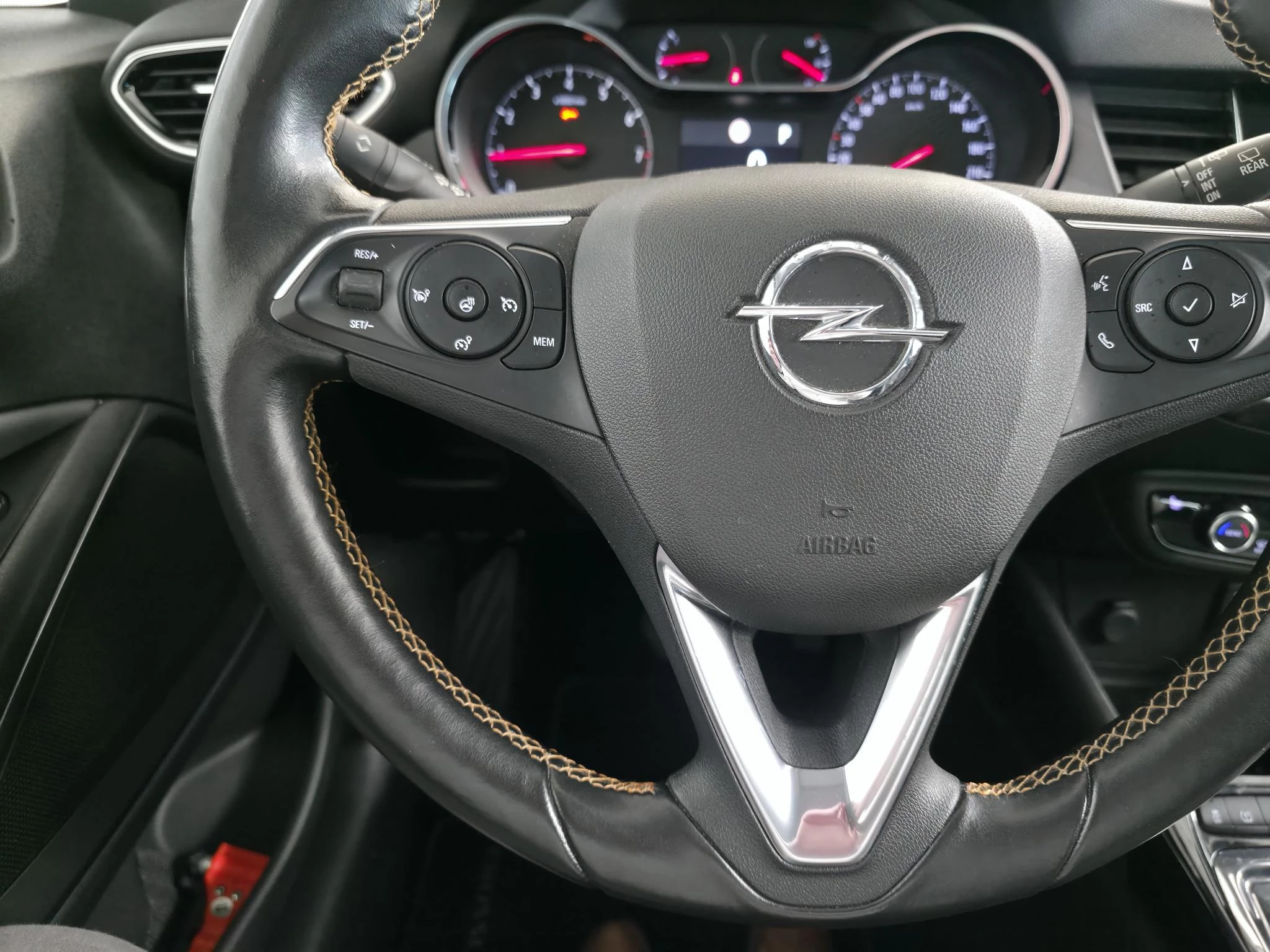 Hoofdafbeelding Opel Crossland X