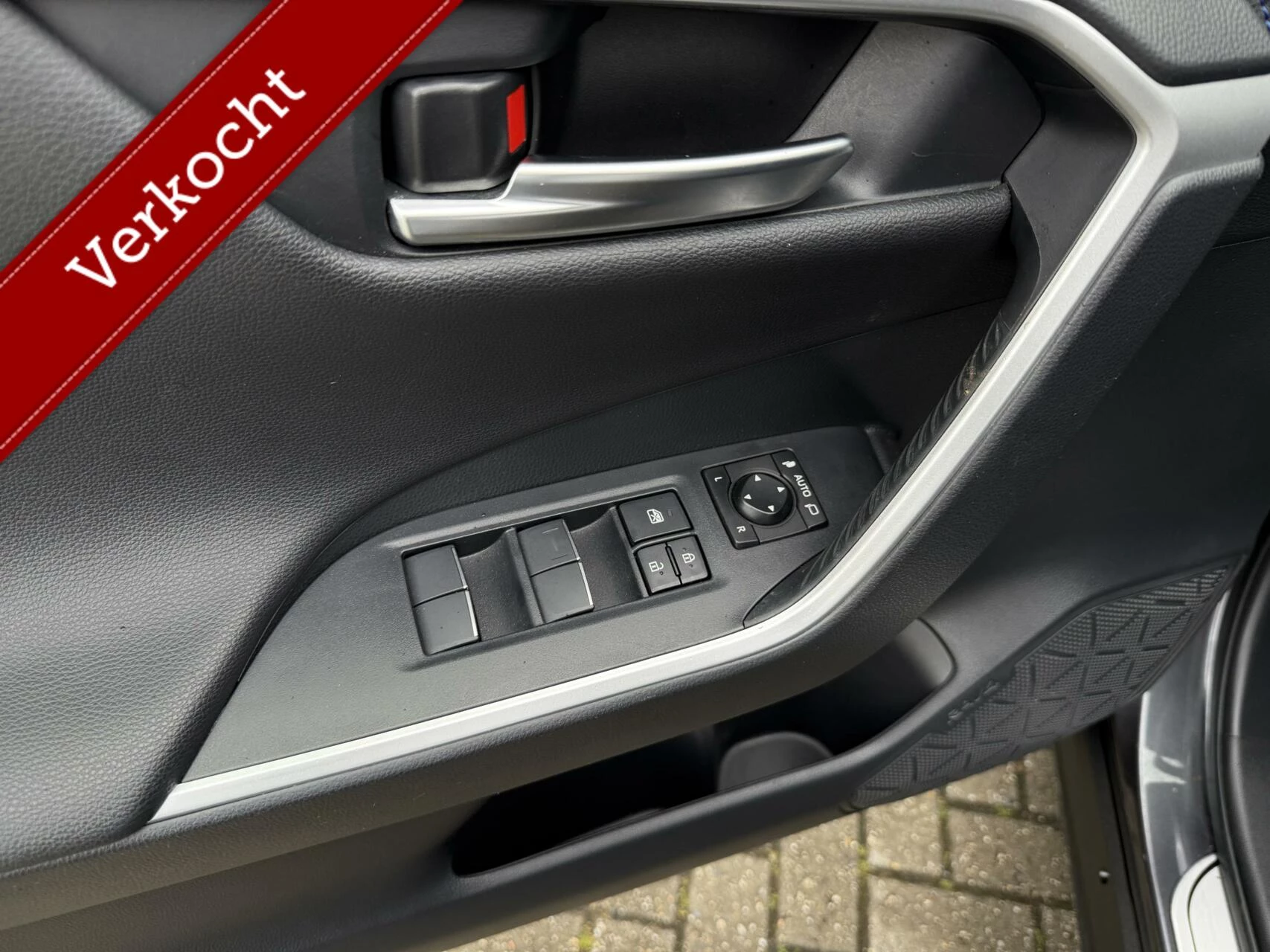Hoofdafbeelding Toyota RAV4