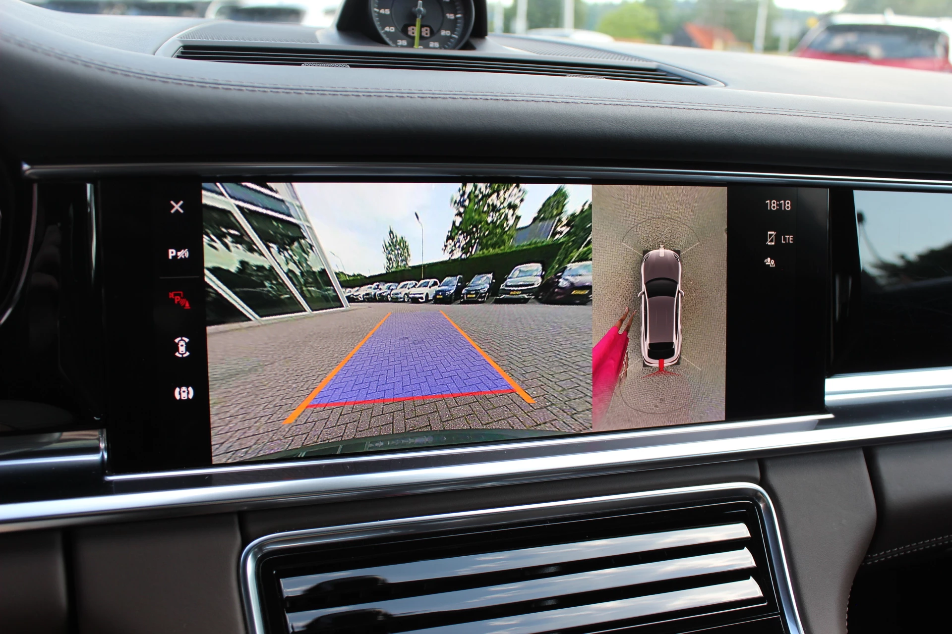 Hoofdafbeelding Porsche Panamera