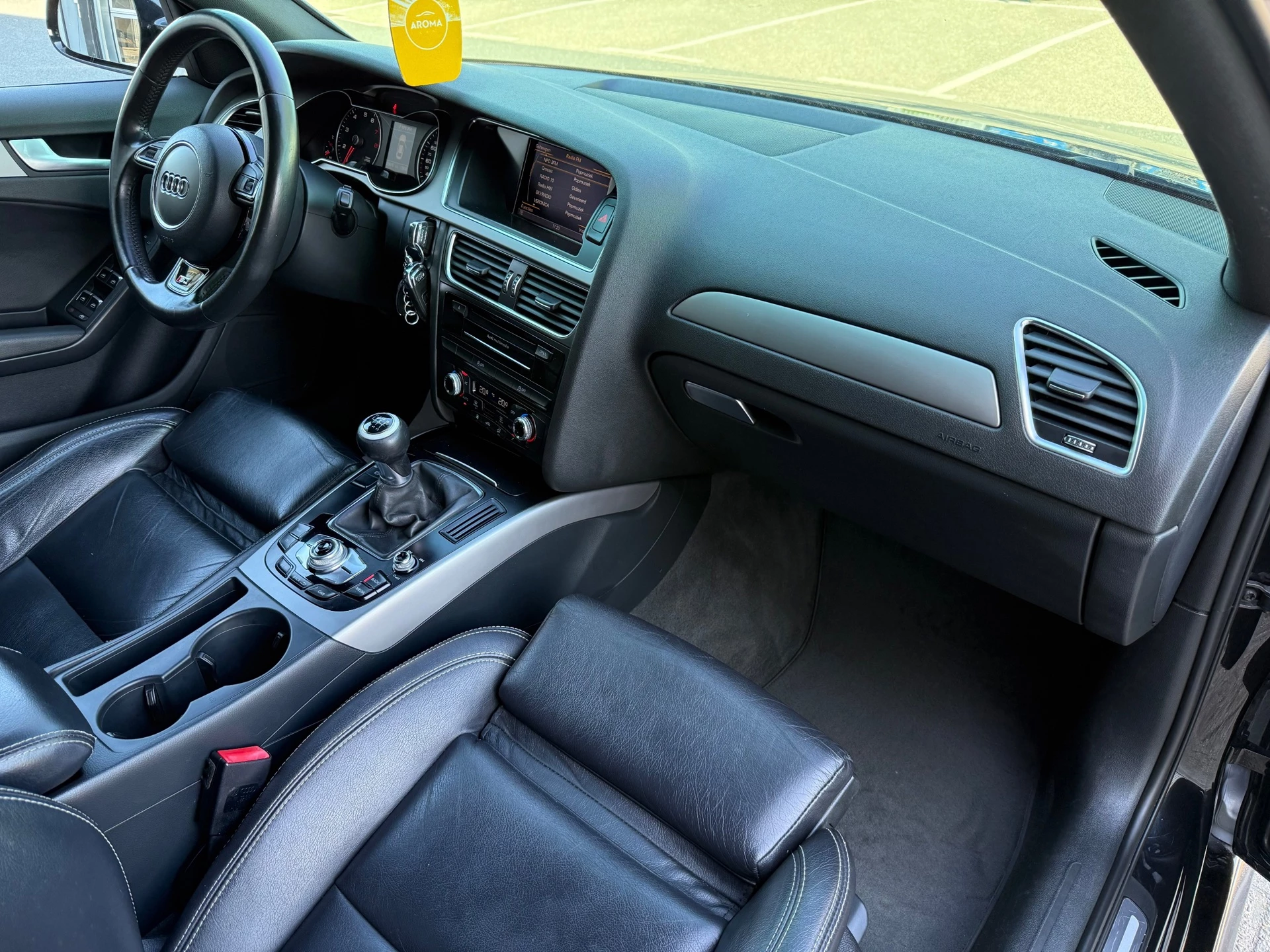Hoofdafbeelding Audi A4