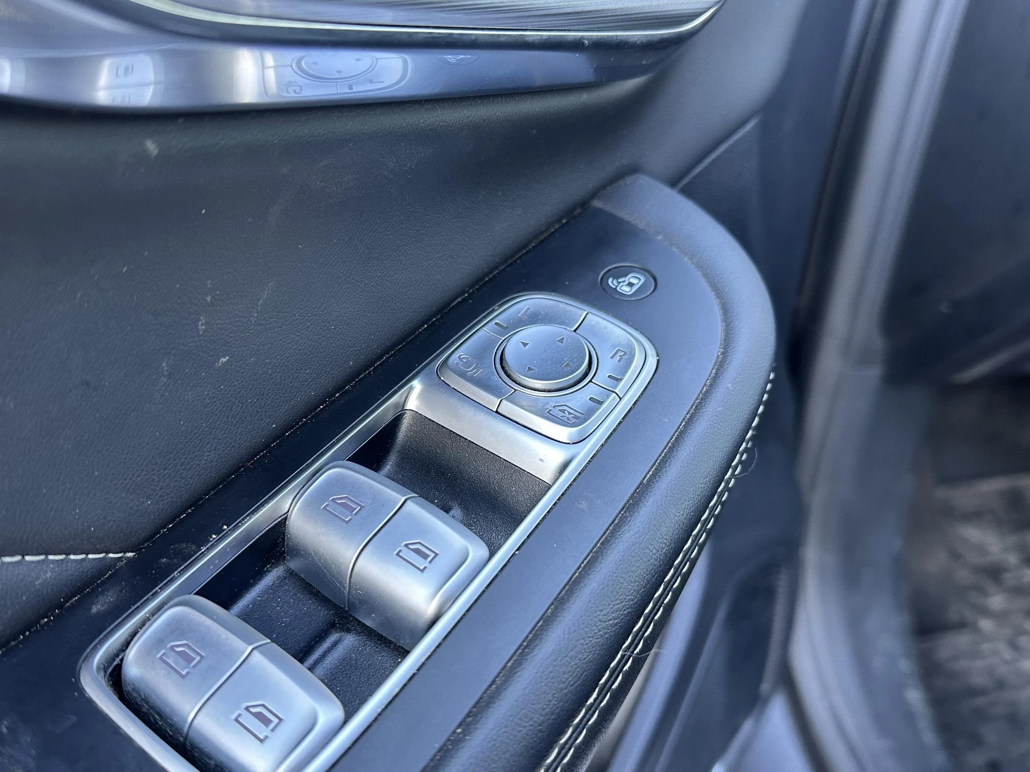 Hoofdafbeelding MG Marvel R