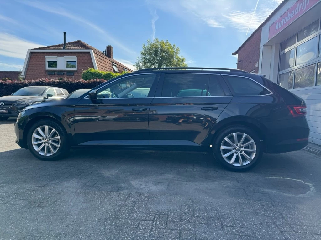 Hoofdafbeelding Škoda Superb