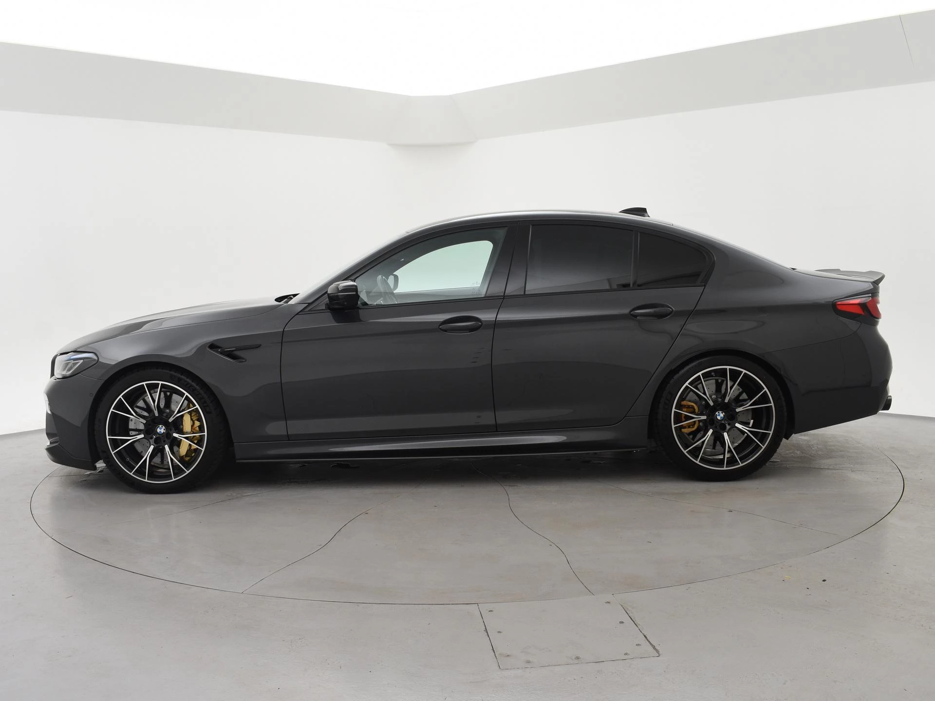 Hoofdafbeelding BMW M5