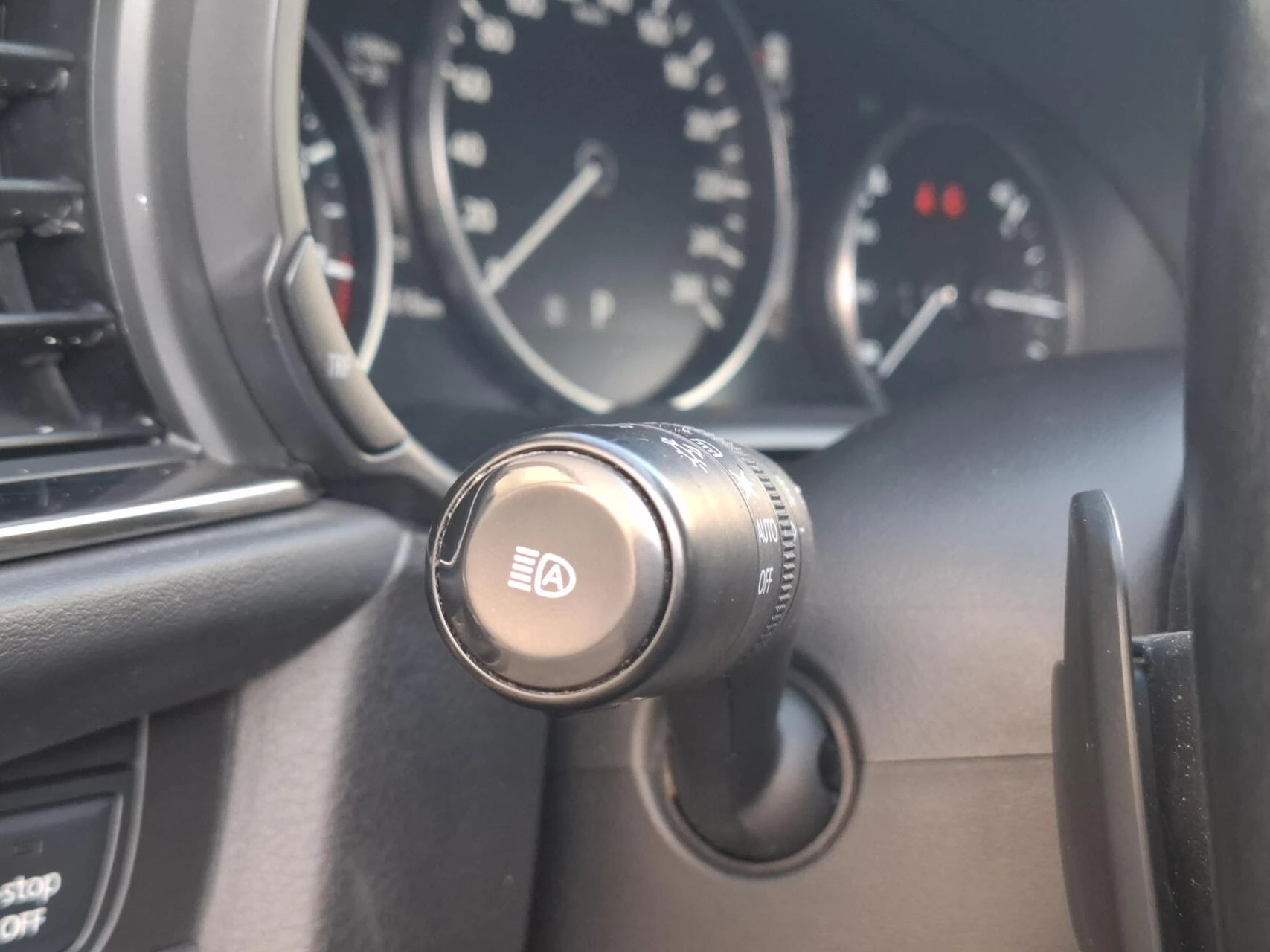 Hoofdafbeelding Mazda CX-30