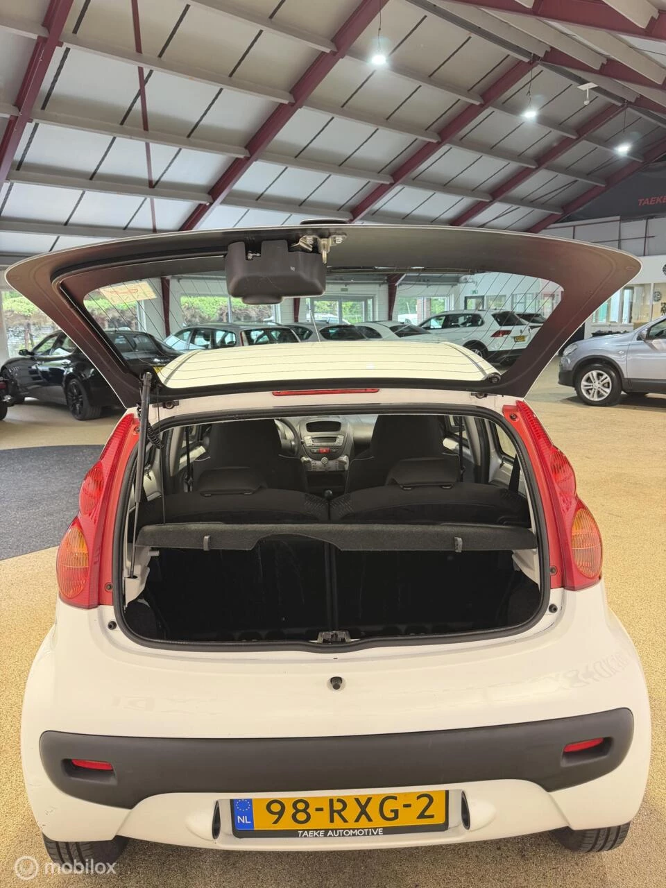 Hoofdafbeelding Peugeot 107