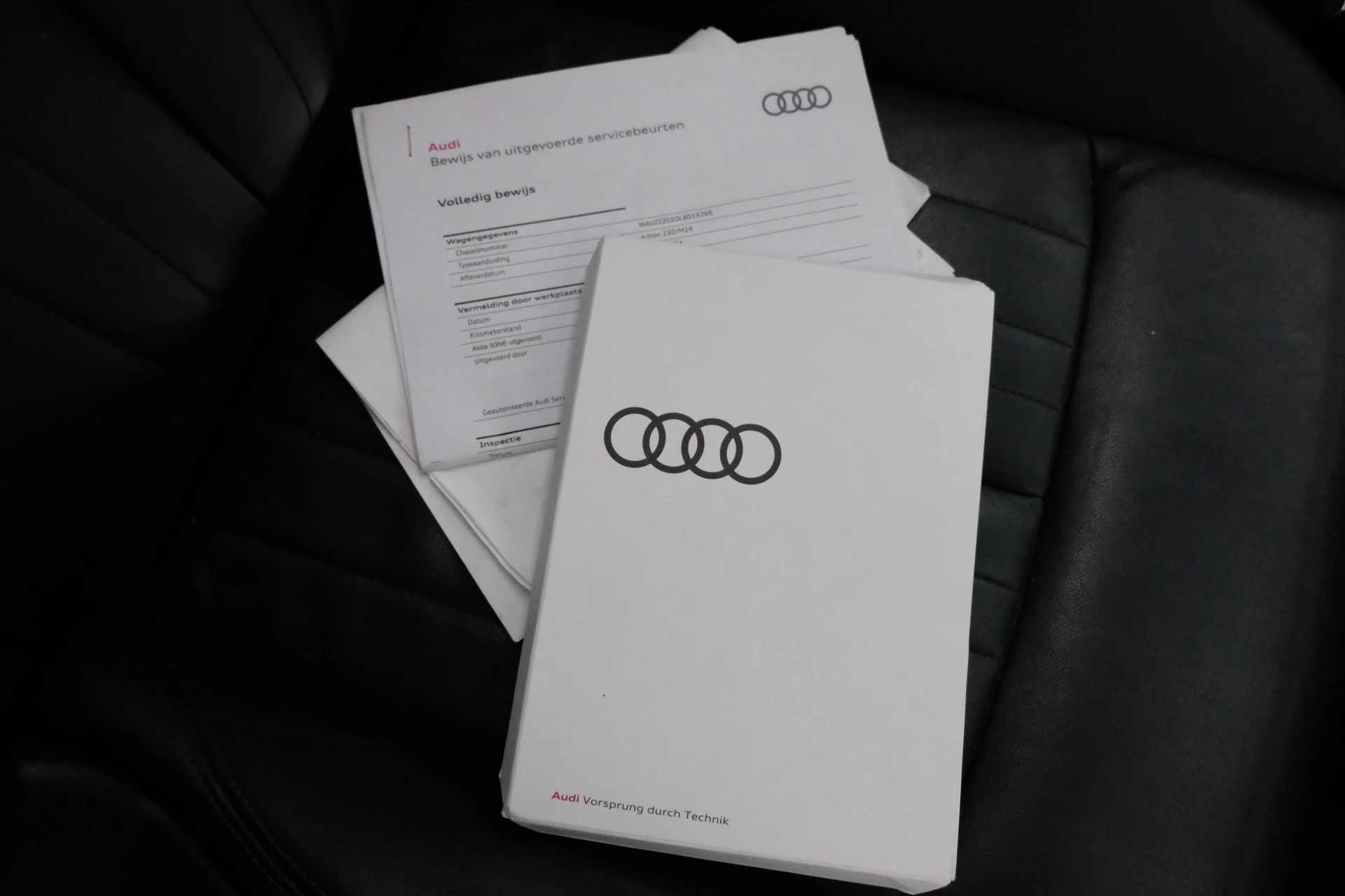 Hoofdafbeelding Audi e-tron