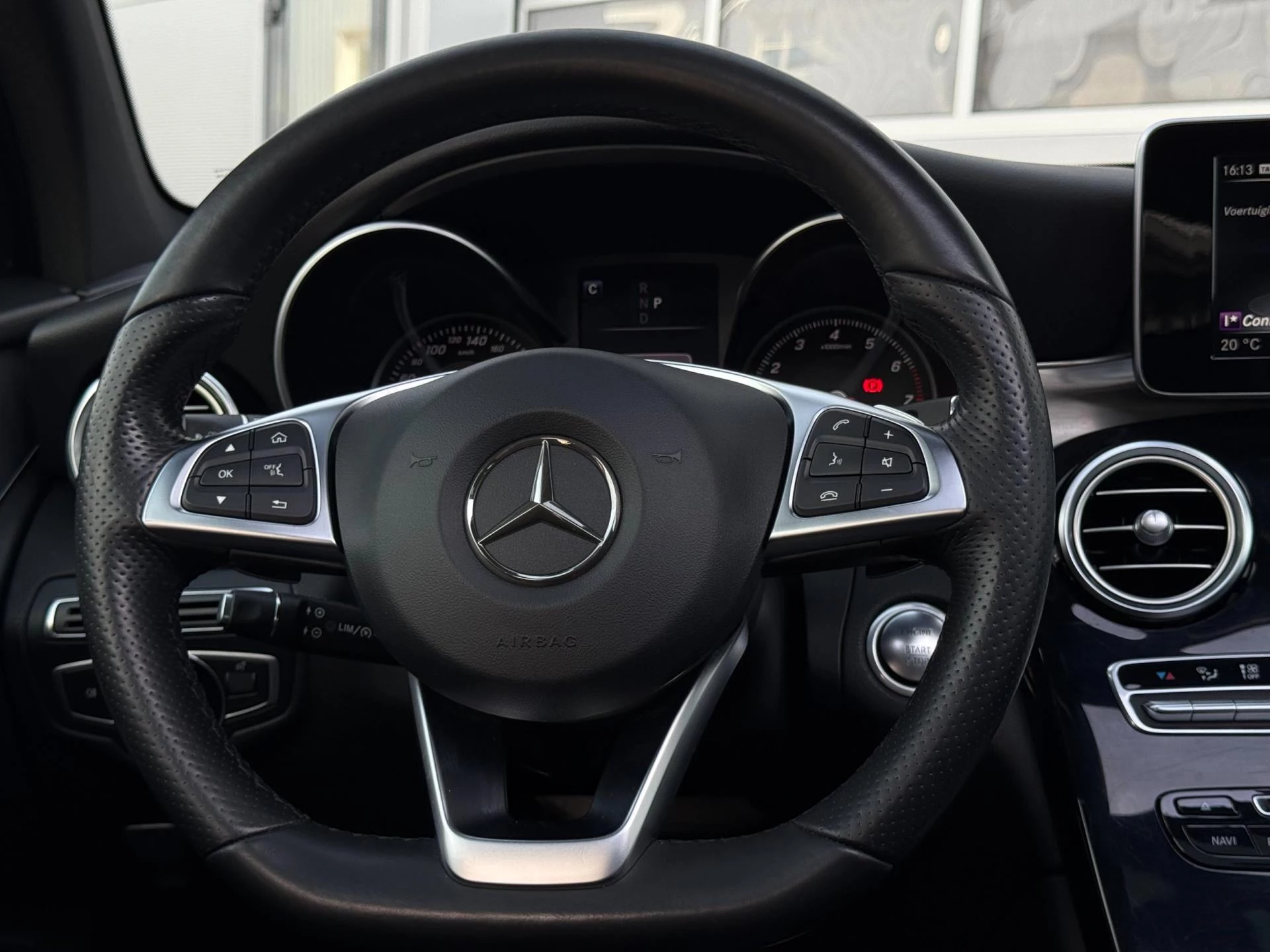 Hoofdafbeelding Mercedes-Benz GLC