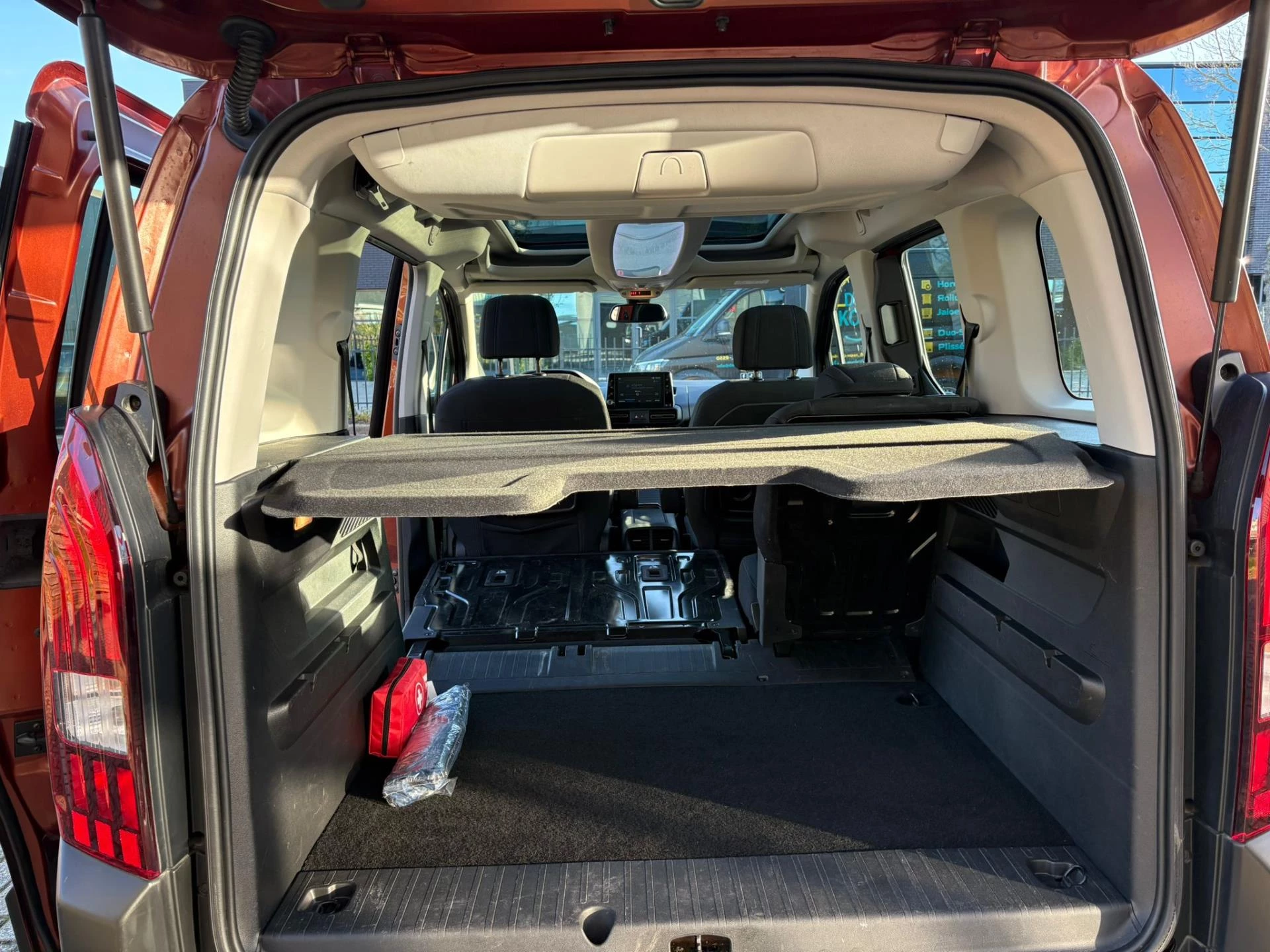 Hoofdafbeelding Peugeot Rifter