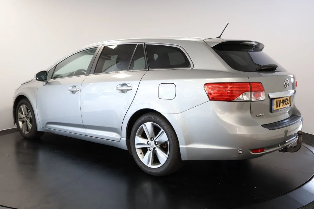 Hoofdafbeelding Toyota Avensis