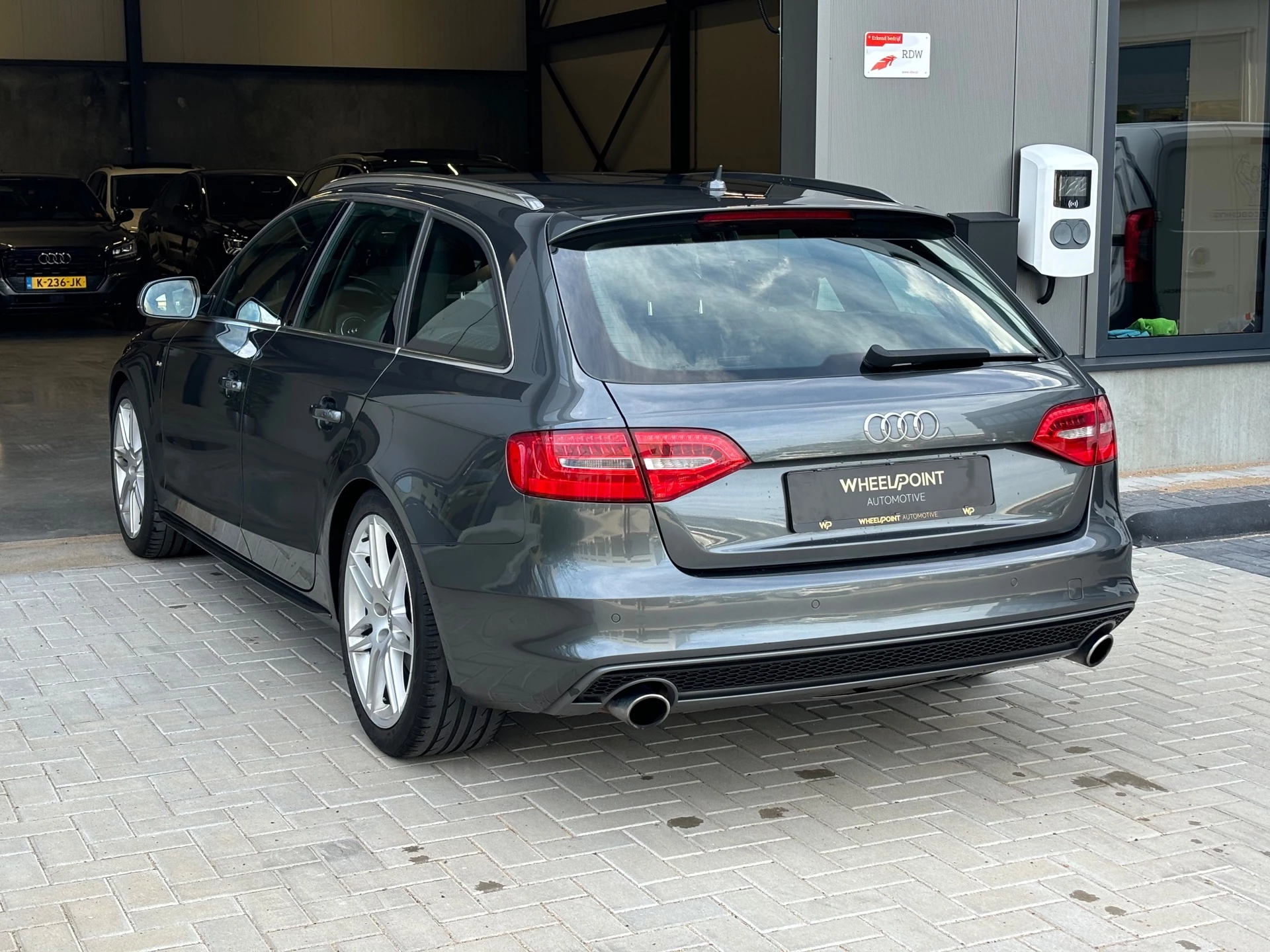 Hoofdafbeelding Audi A4