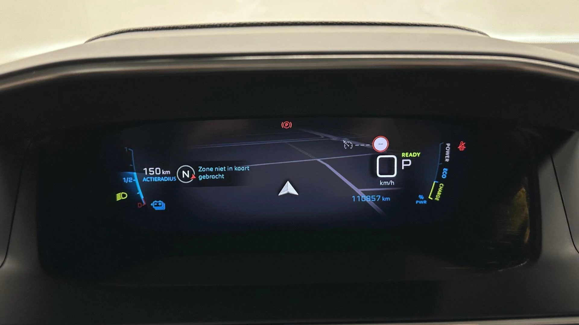 Hoofdafbeelding Peugeot e-2008