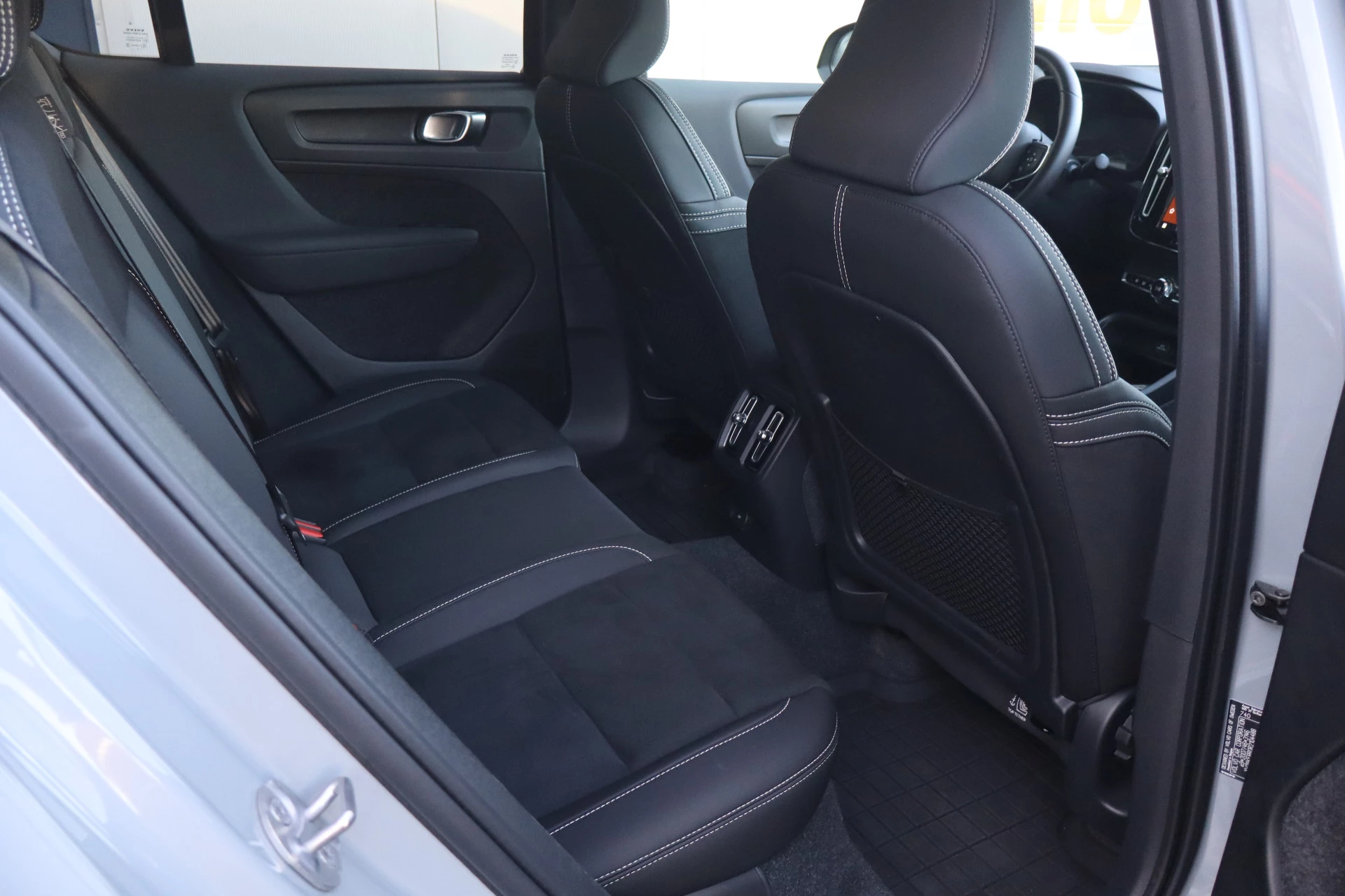 Hoofdafbeelding Volvo C40