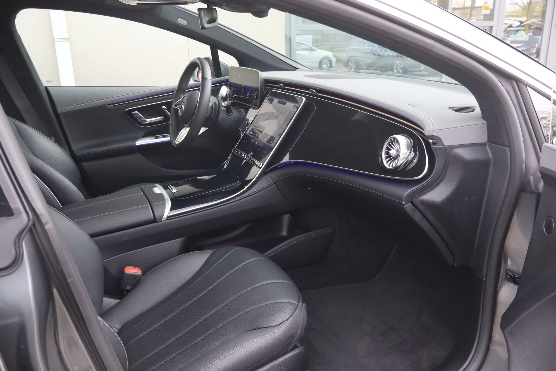 Hoofdafbeelding Mercedes-Benz EQE